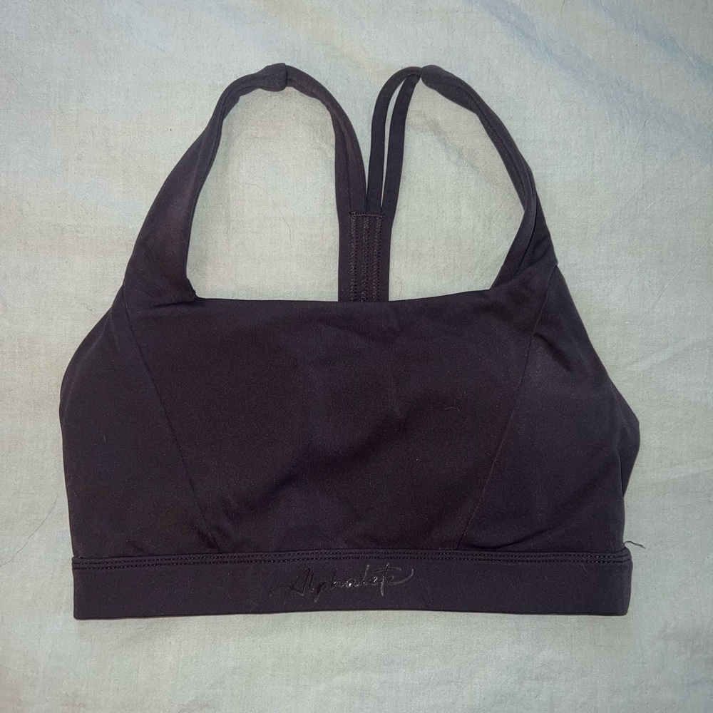 Alphalete Pulse Kinetic Sports Bra